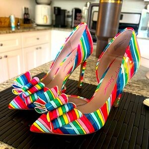 Betsey Johnson RARE striped Prince P Bow pumps 7.5
